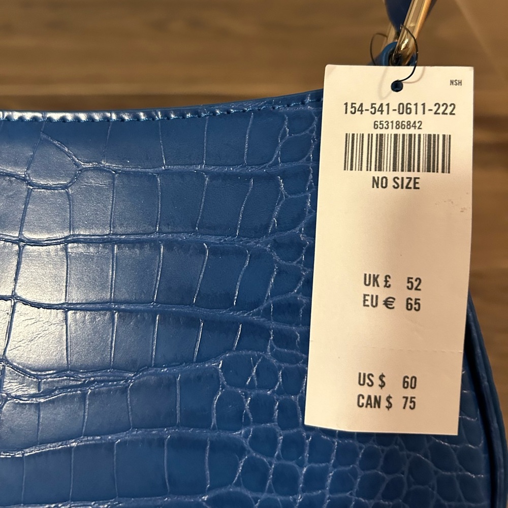 Abercrombie & Fitch blue faux crocodile purse - Picture 2 of 4